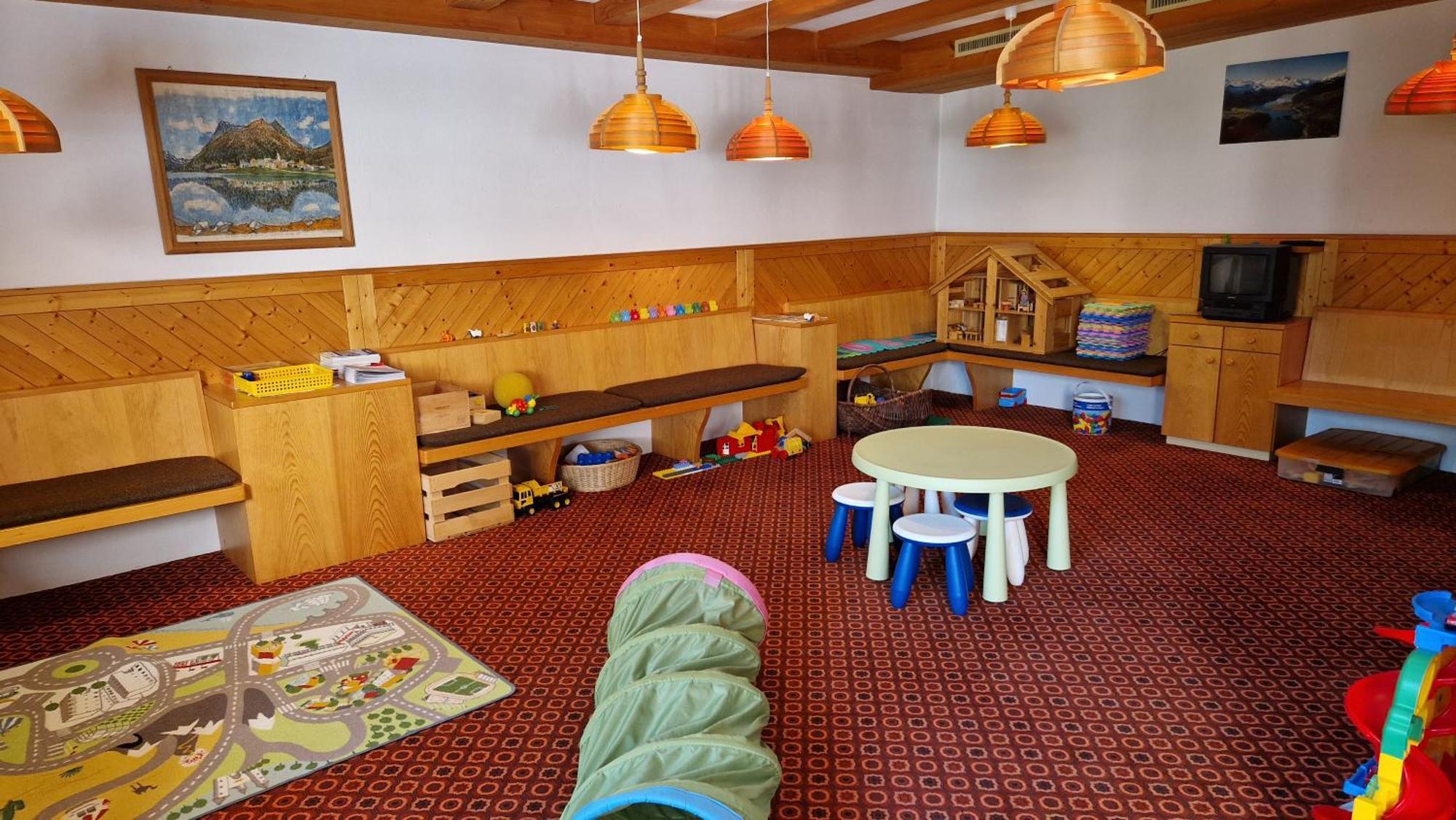 Chesa Bellaval, Haus Leivra 2-Zimmerwohnung Silvaplana Esterno foto